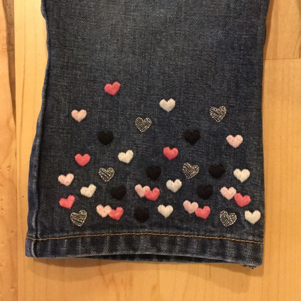 Gymboree embroidered hearts 💕 denim jeans